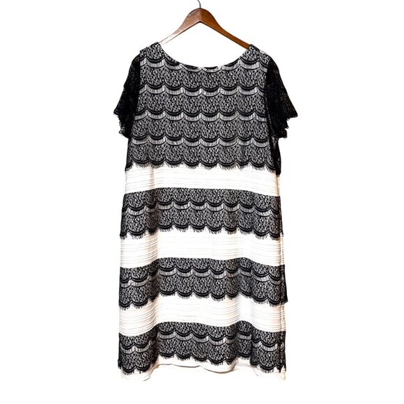 Black & White Lace Overlay Dress By Catherines 2X 22/24W Polyester/Spandex Blend - Picture 3 of 5